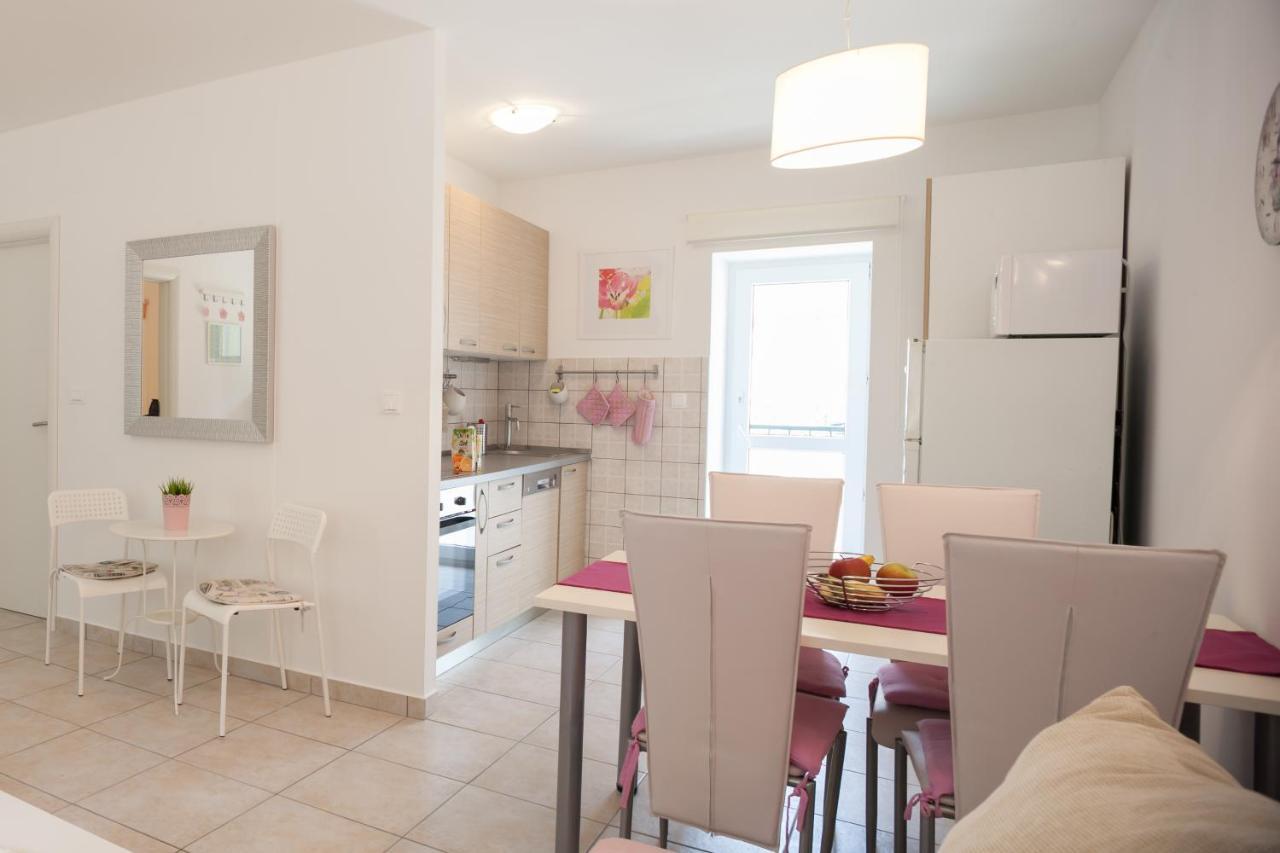Apartment Bura 1 Makarska Esterno foto